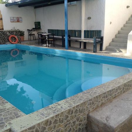 Rooms To Let Katerina & John'S Perissa (Santorini) Exterior foto