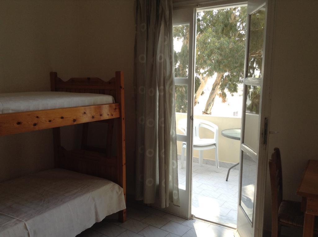 Rooms To Let Katerina & John'S Perissa (Santorini) Quarto foto